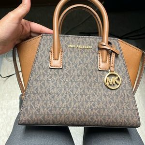 Michael Kors Avril Small Logo Top-Zip Satchel
